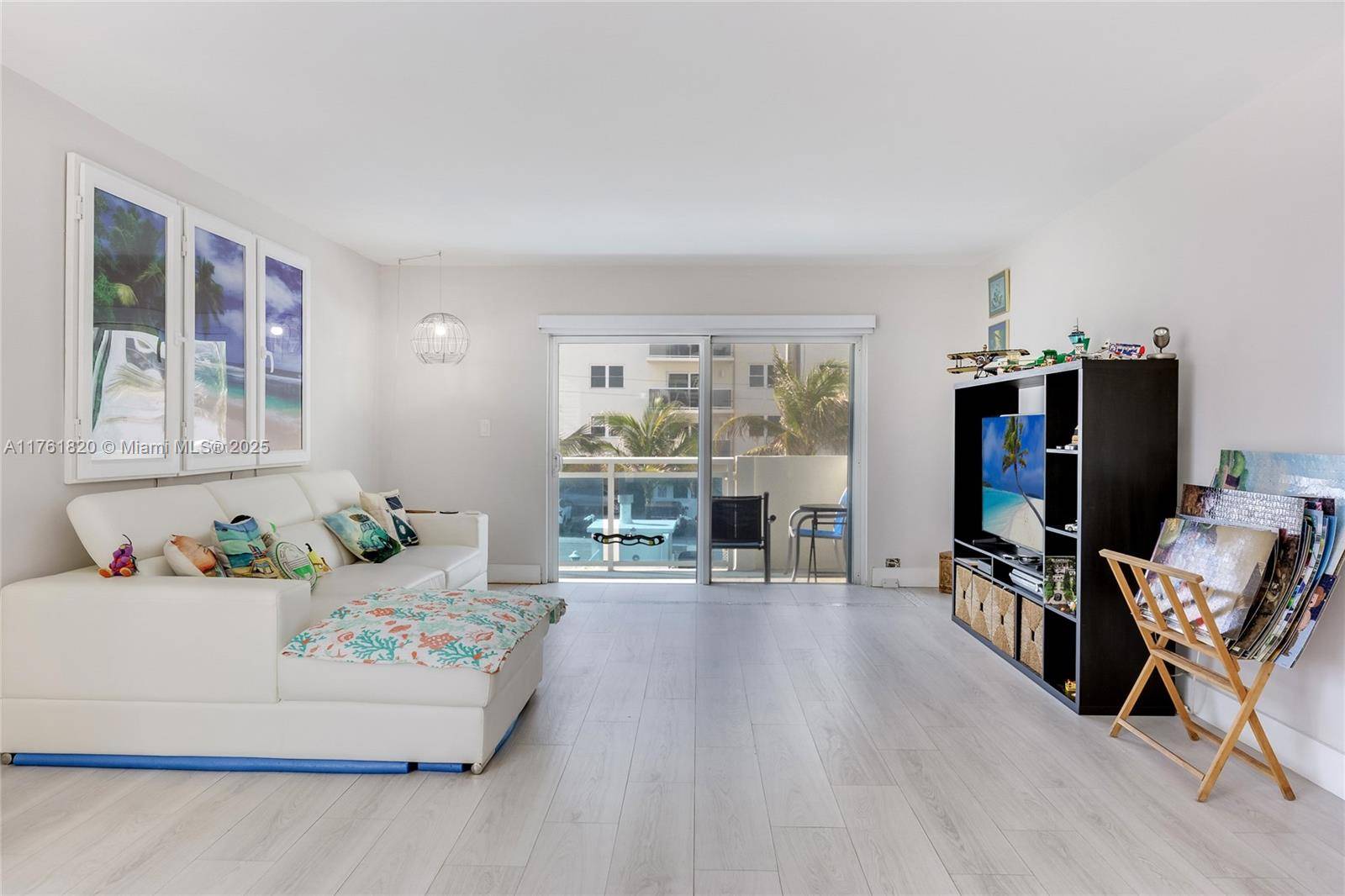 Hollywood, FL 33019,1701 S Ocean Dr #206