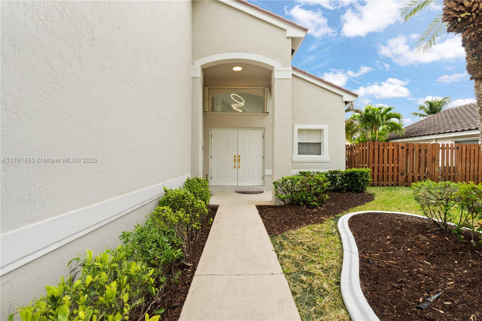 Pembroke Pines, FL 33029,18730 NW 24th Pl