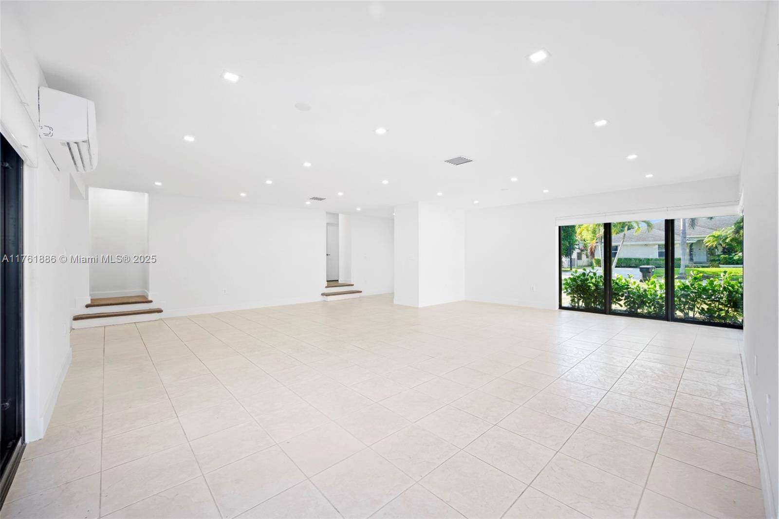 North Miami Beach, FL 33162,1321 NE 173rd St