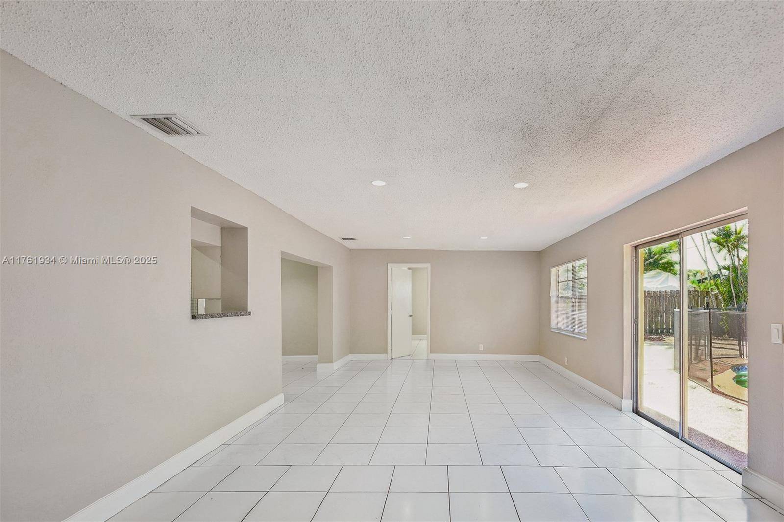 Sunrise, FL 33313,2141 NW 61st Ave