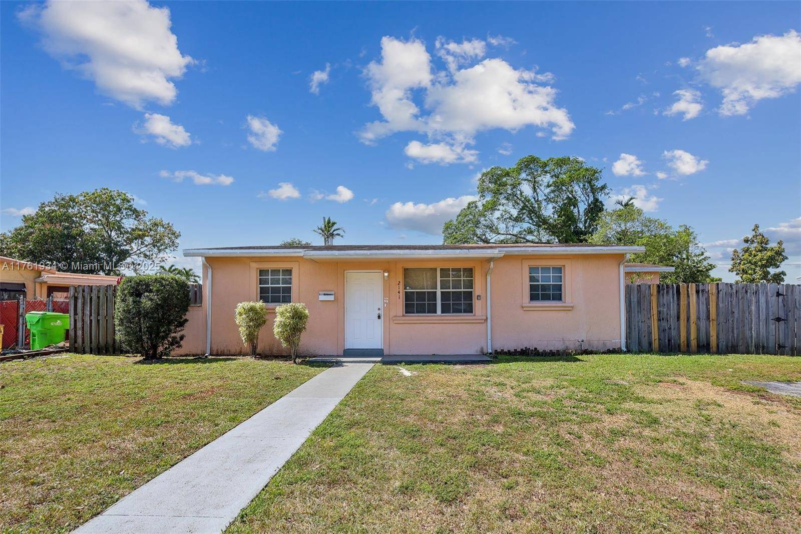 Sunrise, FL 33313,2141 NW 61st Ave