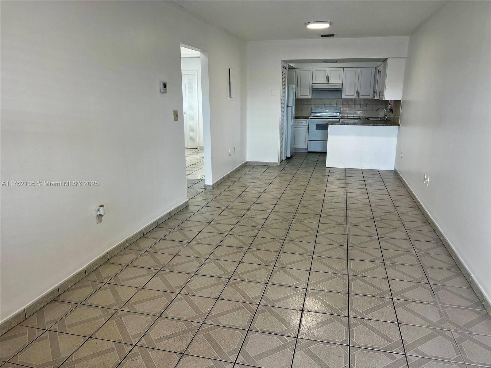 Miami, FL 33125,2600 NW 14th St #4