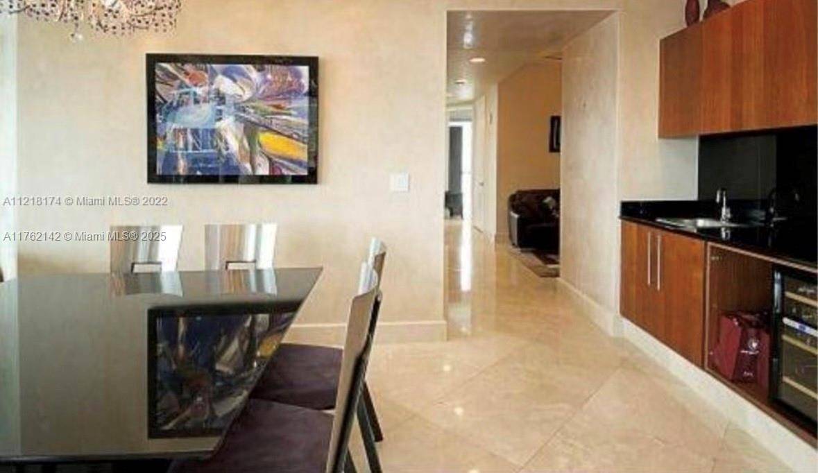Sunny Isles Beach, FL 33160,18101 Collins Ave #3901