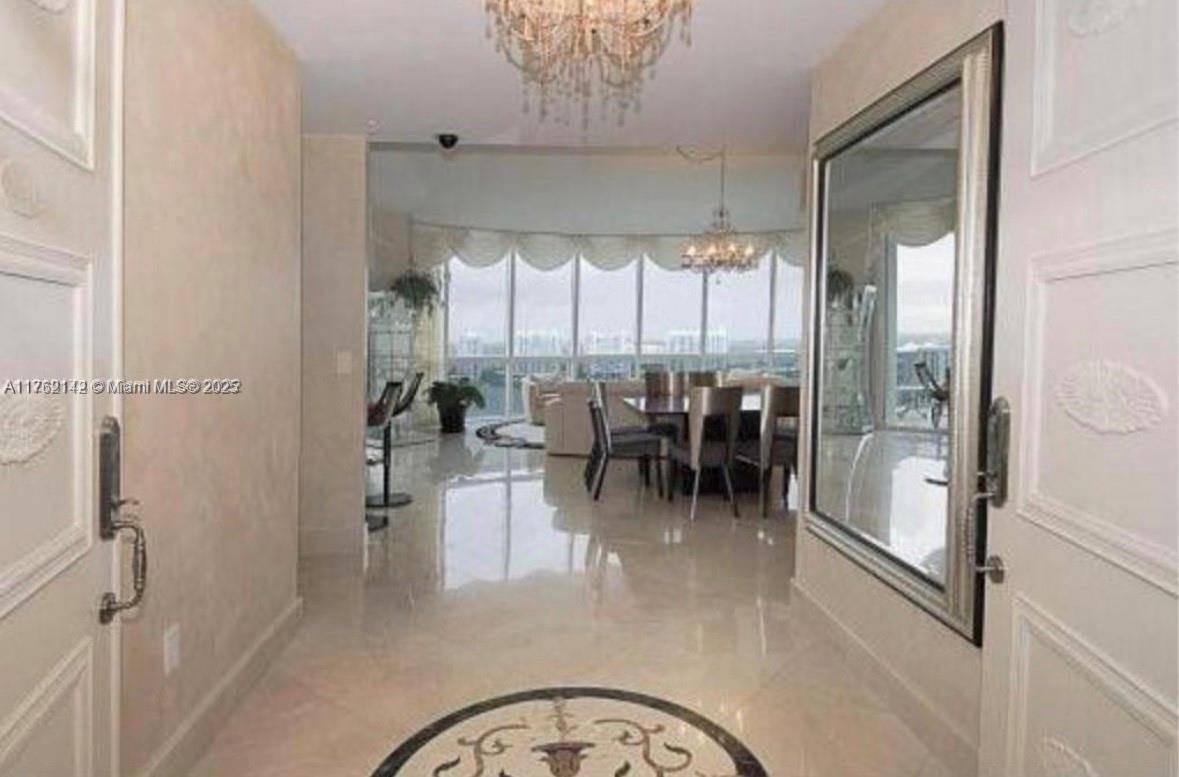 Sunny Isles Beach, FL 33160,18101 Collins Ave #3901
