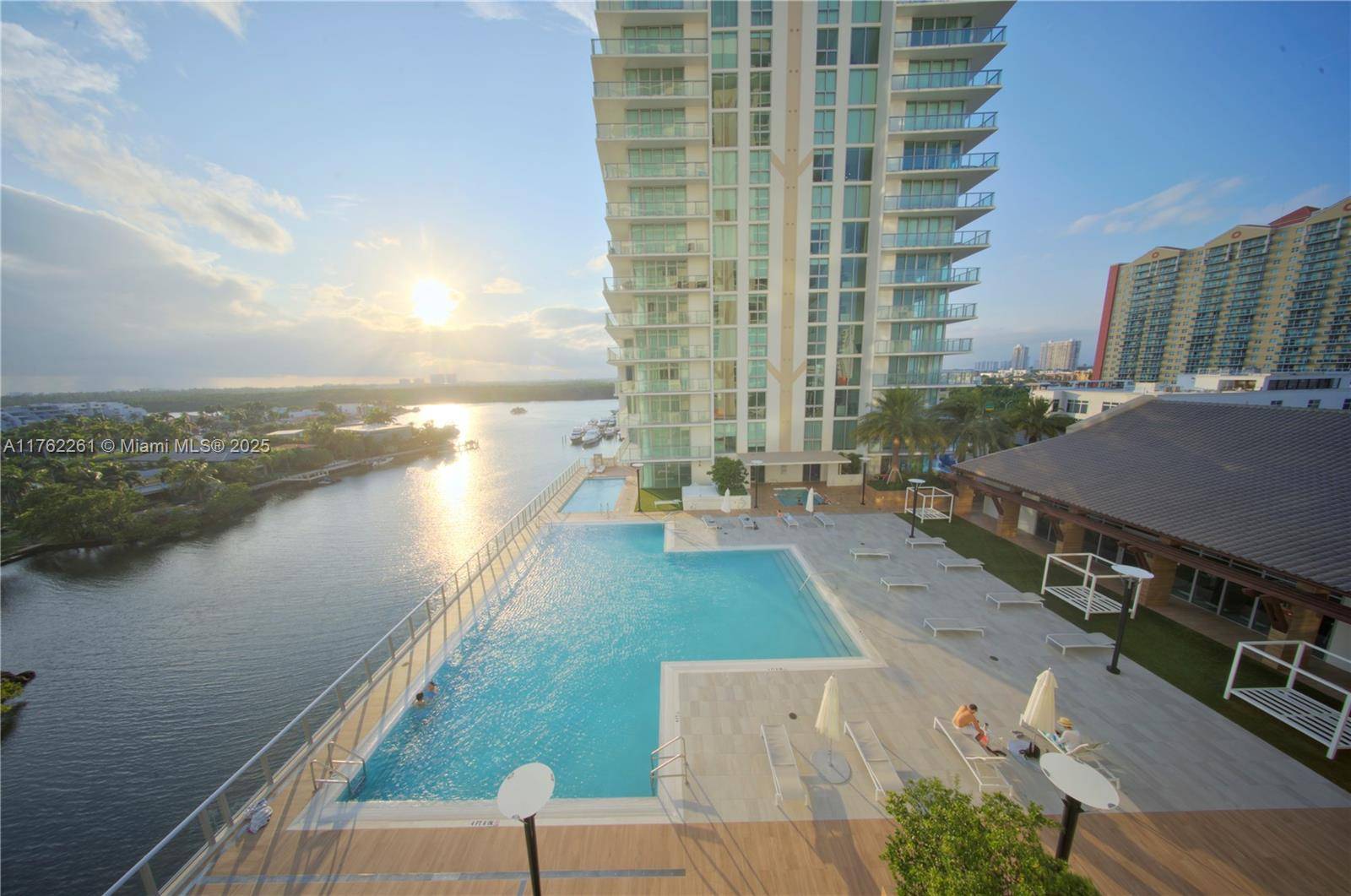 Sunny Isles Beach, FL 33160,300 Sunny Isles Blvd #4-1904