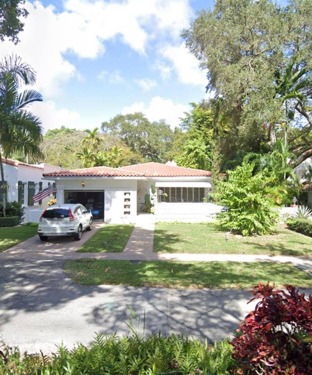 Coral Gables, FL 33134,1037 Sevilla Ave