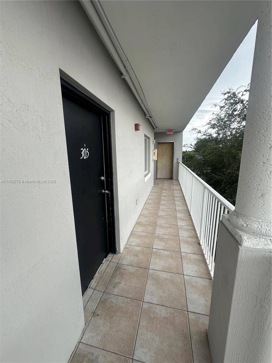 Miami, FL 33135,1453 SW 3rd St #305