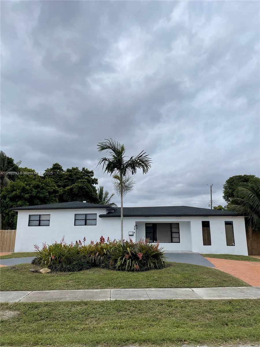 Miami Gardens, FL 33169,18920 NW 11th Ct