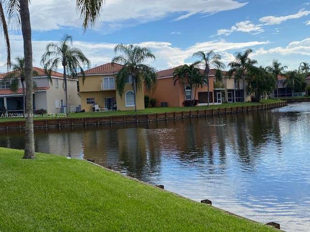 Hollywood, FL 33020,1812 E Trafalgar Cir