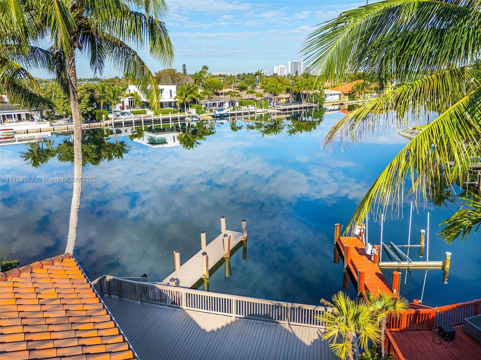Hollywood, FL 33019,1500 Shoreline Way