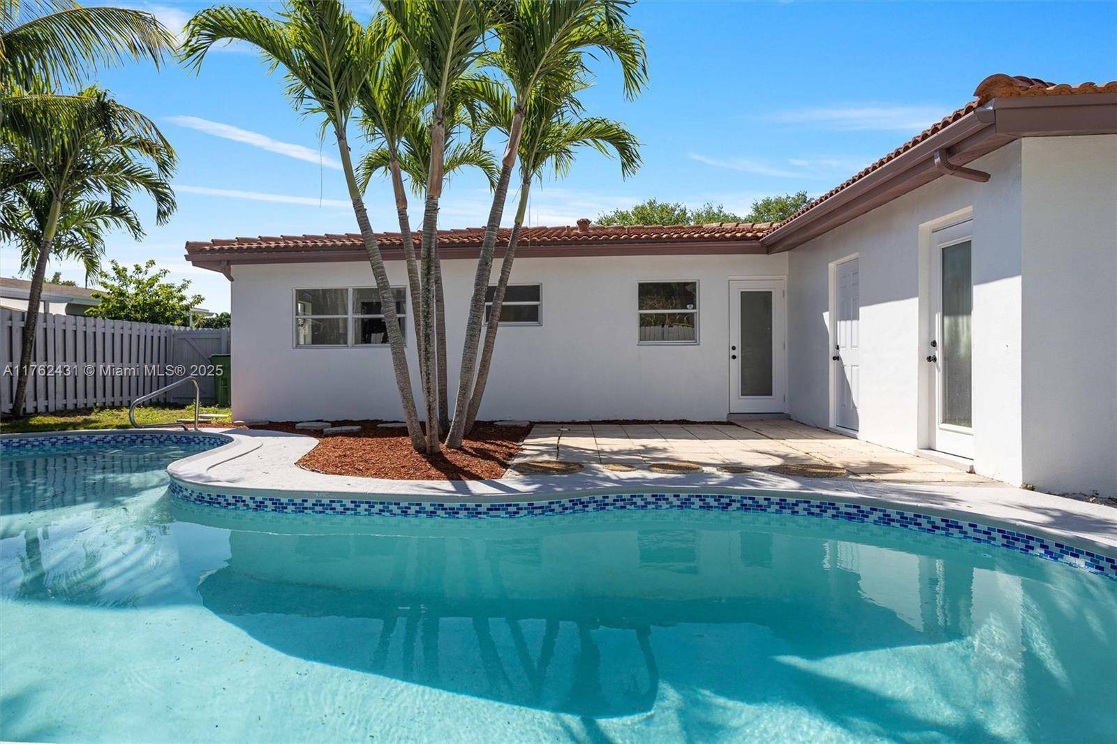 Fort Lauderdale, FL 33309,1401 NW 45th St