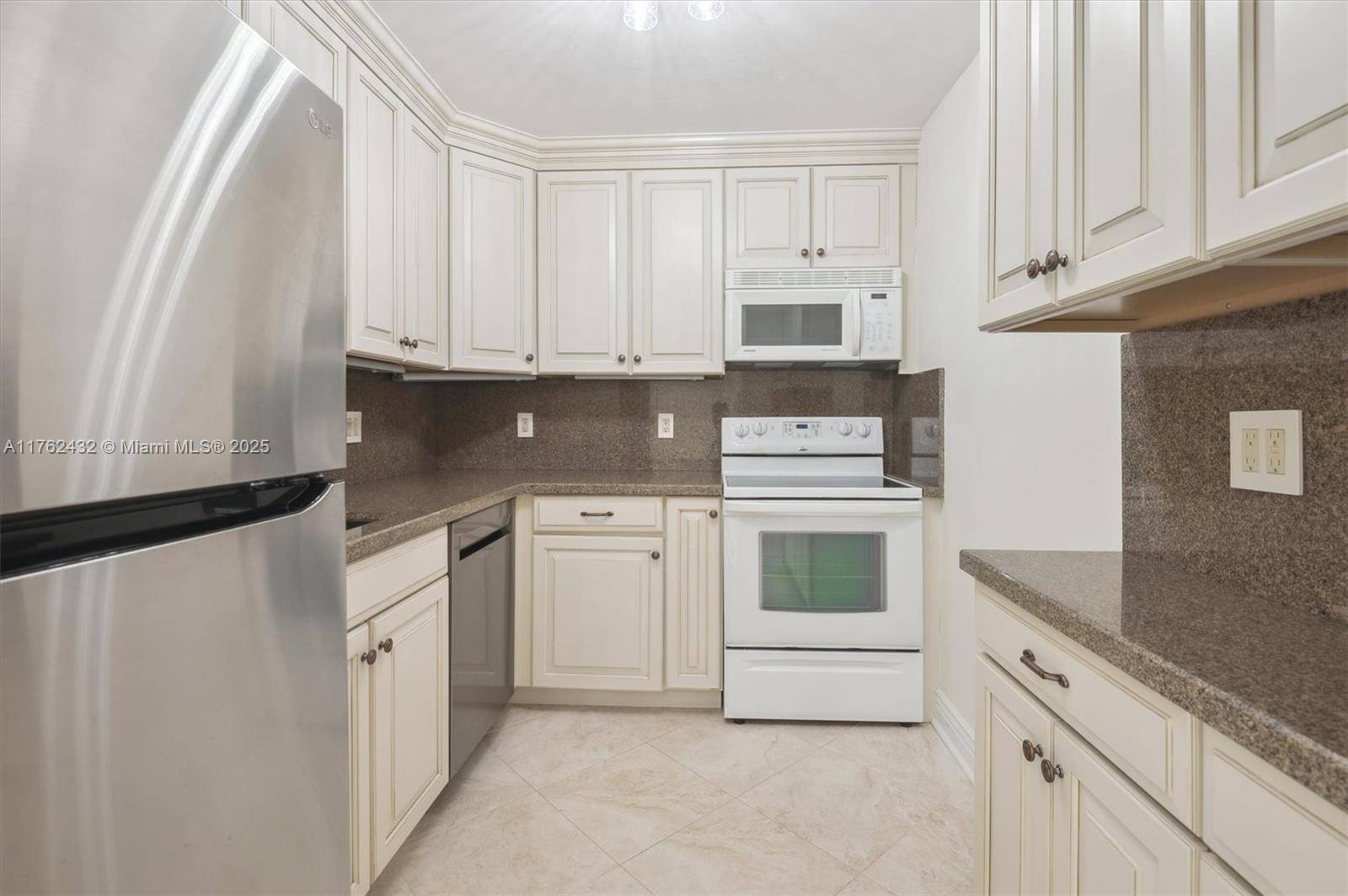 Fort Lauderdale, FL 33308,6505 Bay Club Dr #3