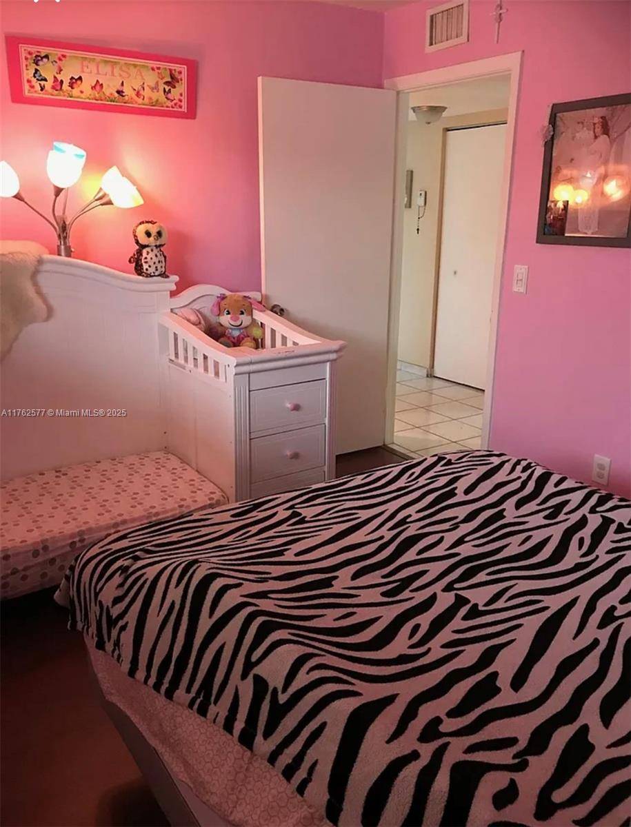 Hialeah, FL 33015,17000 NW 67th Ave #240