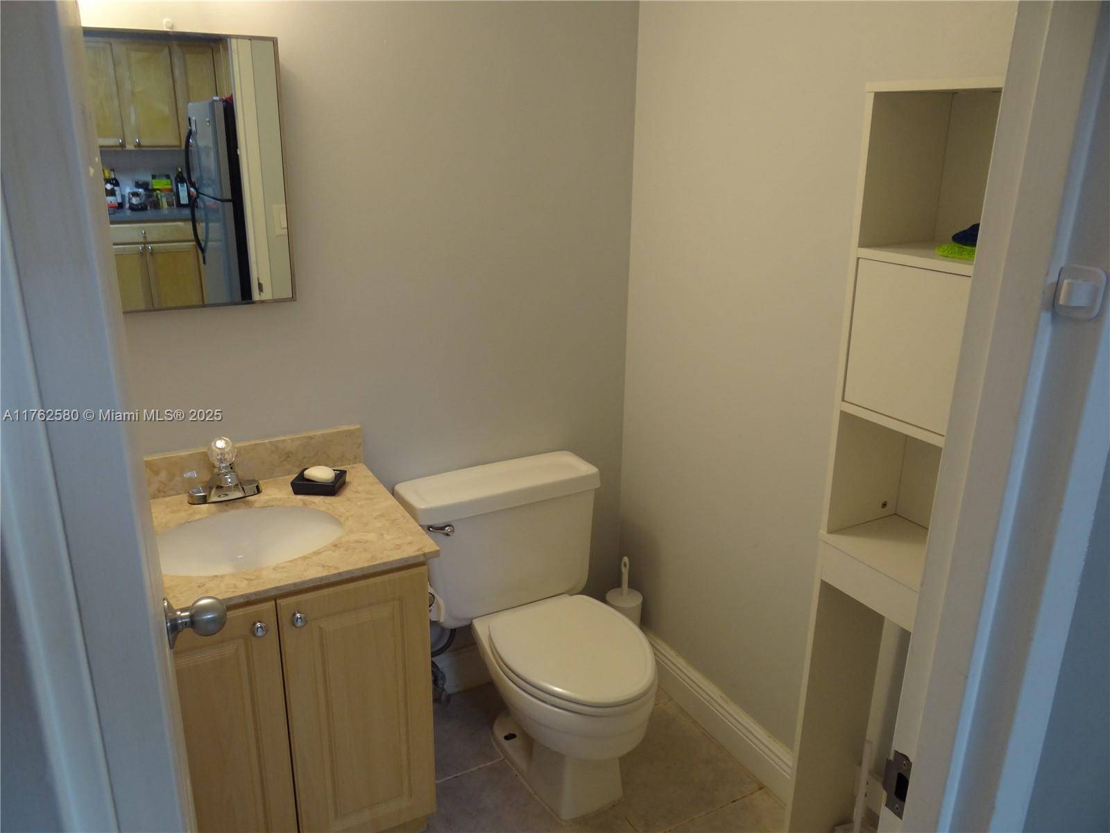Hollywood, FL 33019,3725 S Ocean Dr #607