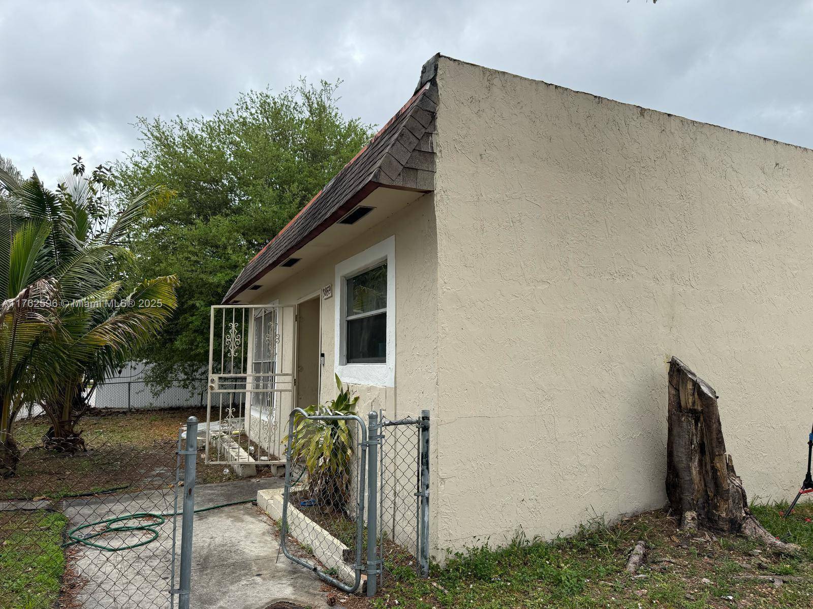 Miami Gardens, FL 33055,3859 NW 207th St Rd