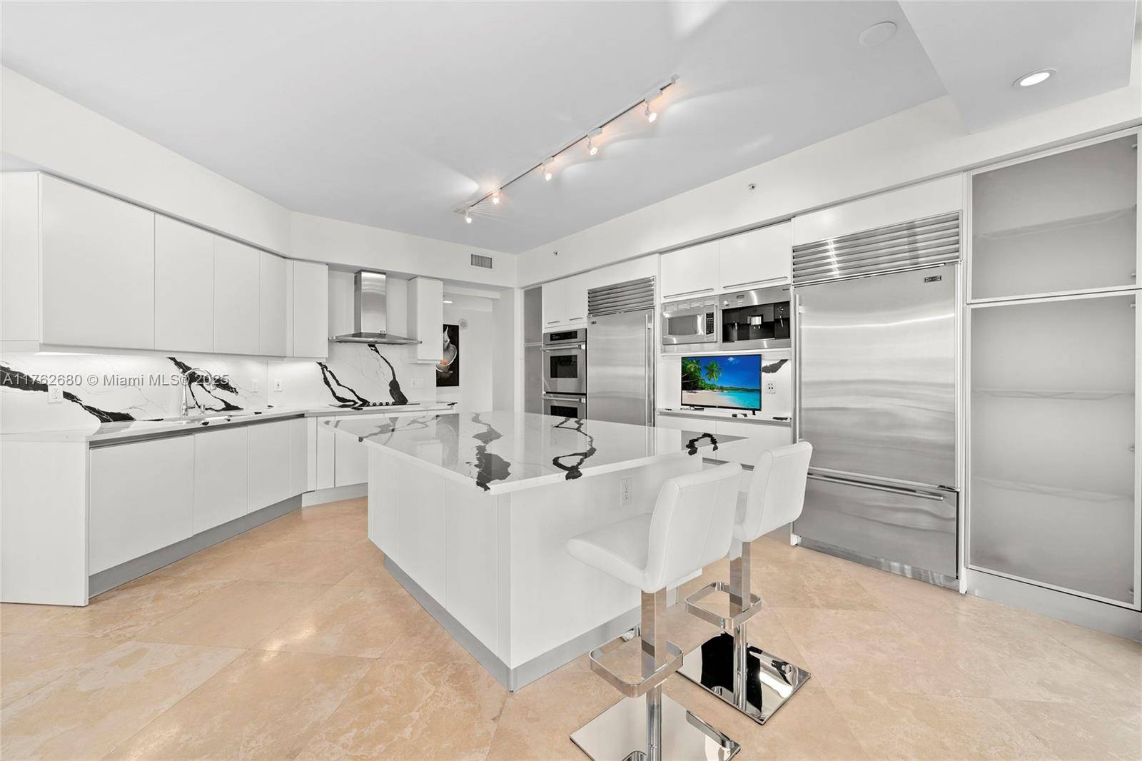 Fort Lauderdale, FL 33301,333 Las Olas Way #1610