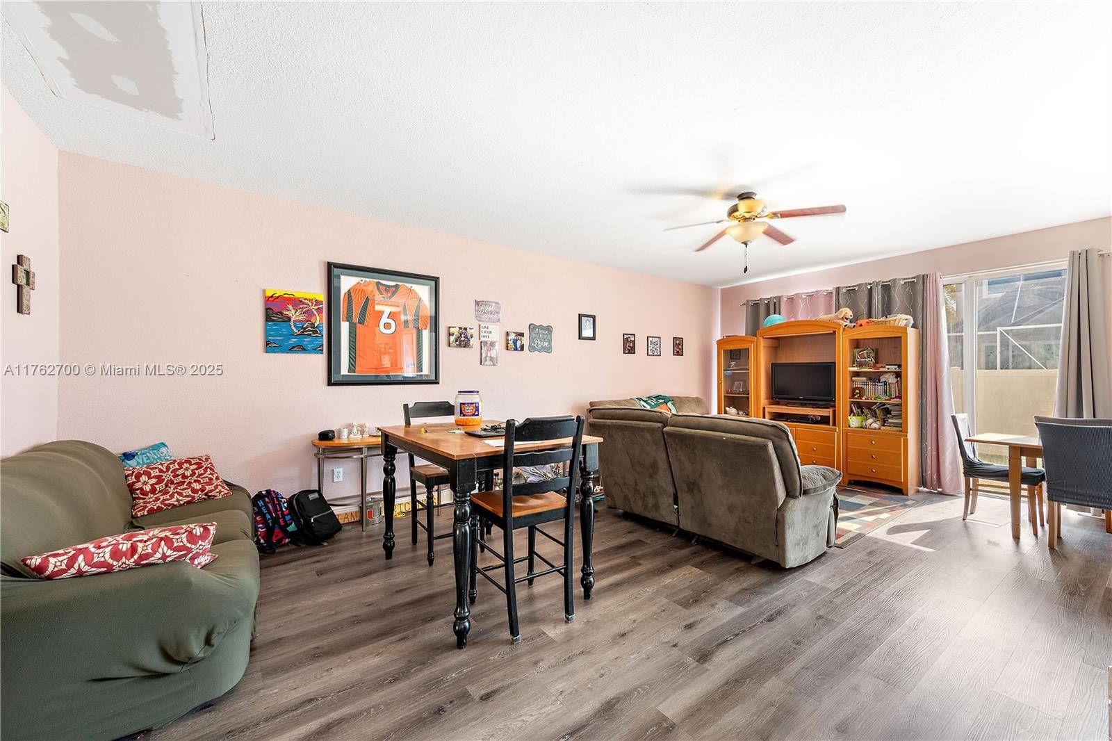 Pembroke Pines, FL 33028,1560 NW 159th Ave