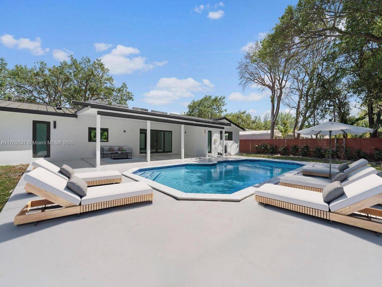 Palmetto Bay, FL 33157,16610 SW 82nd Ct