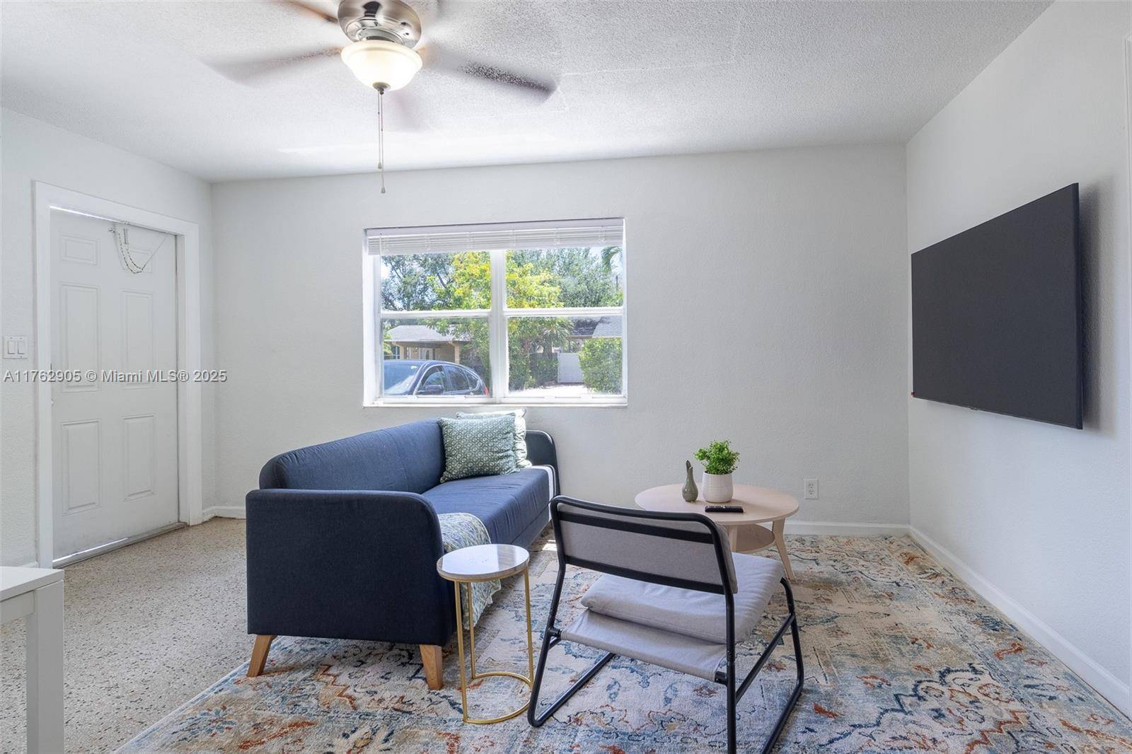 Fort Lauderdale, FL 33312,605 SW 14th Ter #1