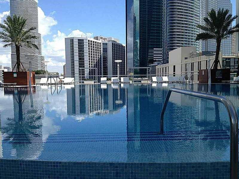 Miami, FL 33131,500 Brickell Ave #2303