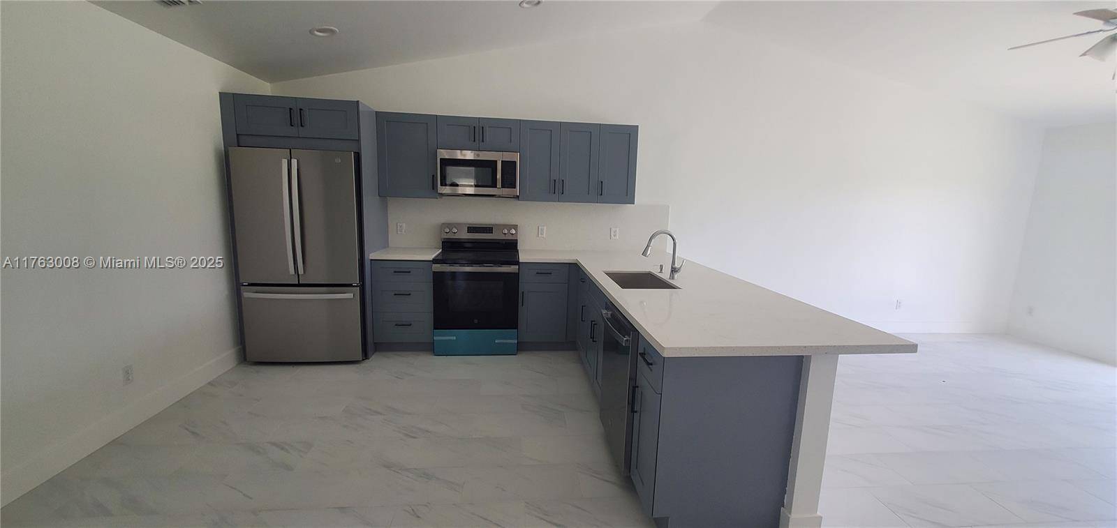 Lehigh Acres, FL 33973,122 Gretchen #122