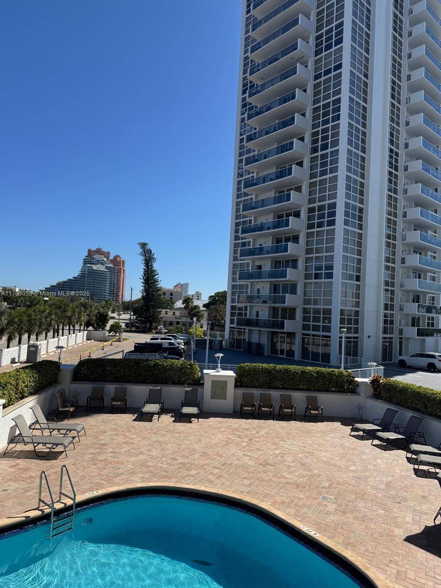Fort Lauderdale, FL 33308,2715 N Ocean Blvd #2E