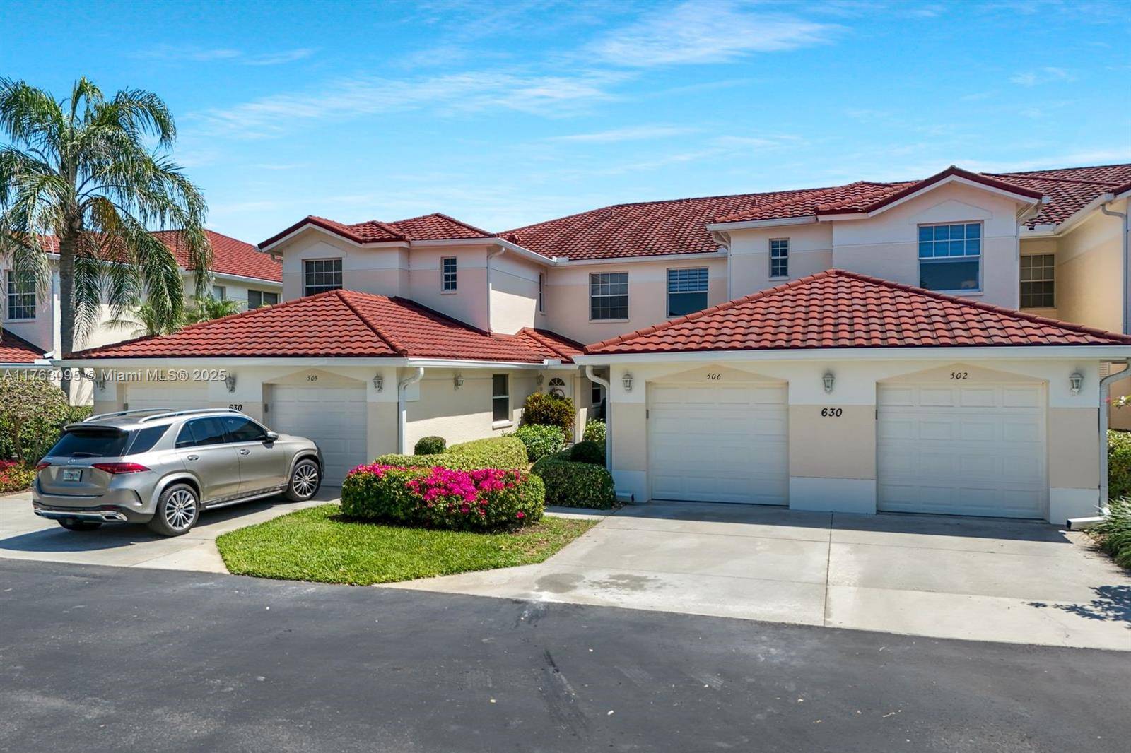Naples, FL 34119,630 Lalique #506