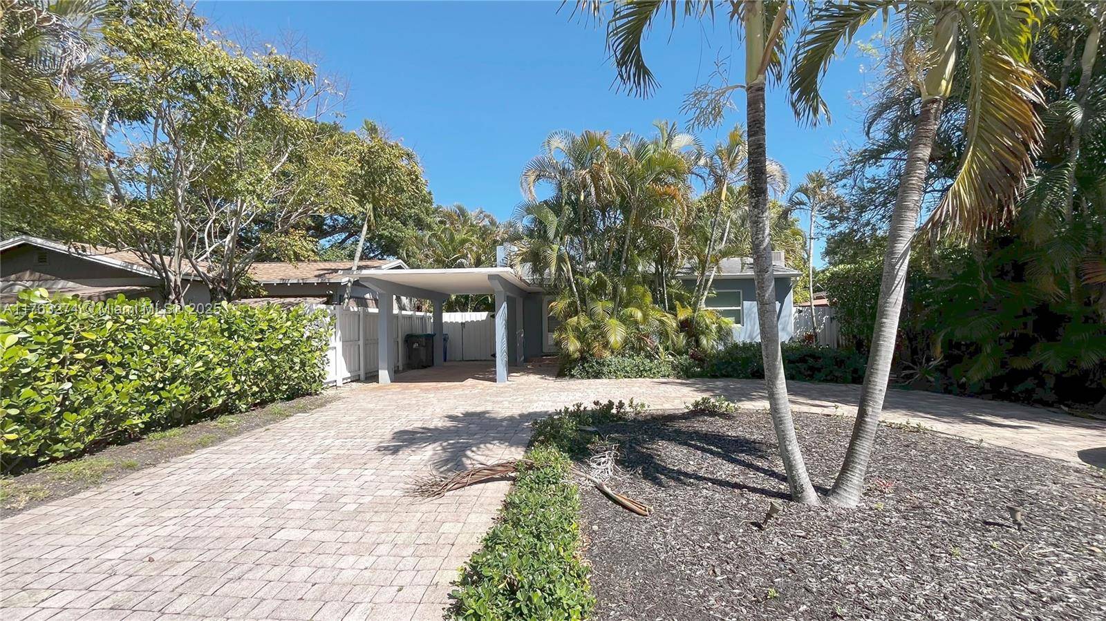 Fort Lauderdale, FL 33311,1412 NW 4th Ave #1412