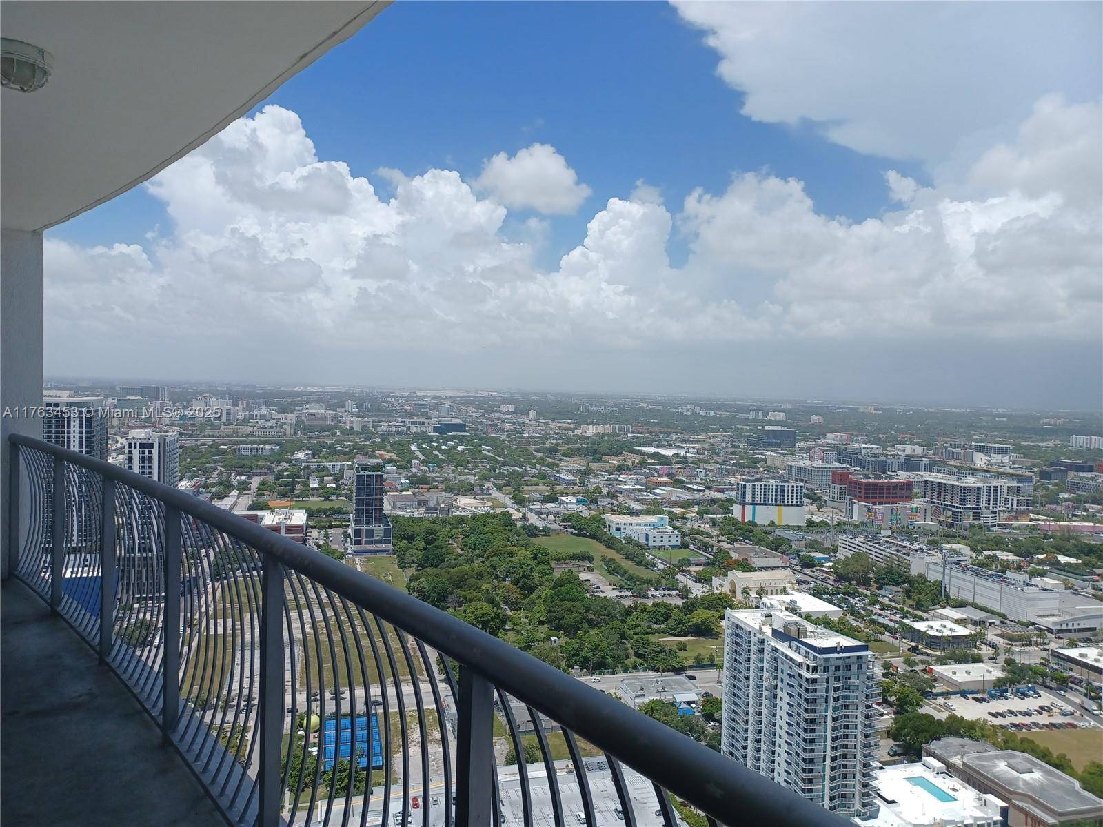 Miami, FL 33132,1750 N Bayshore Dr #5111