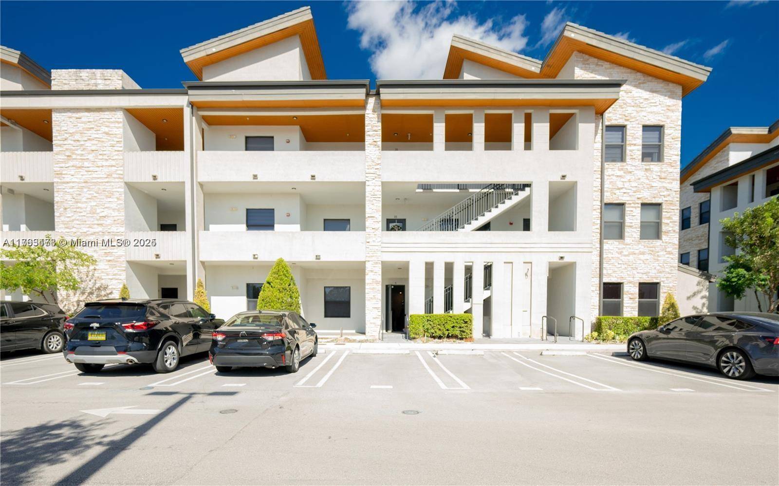 Doral, FL 33178,8031 NW 104th Ave #5