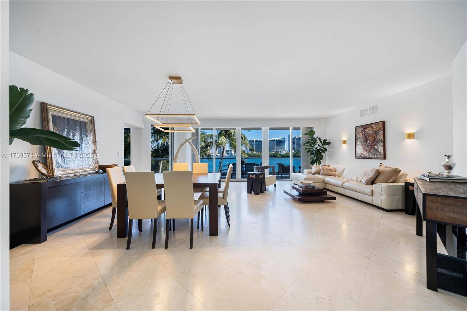 Aventura, FL 33160,7000 Island Blvd #206