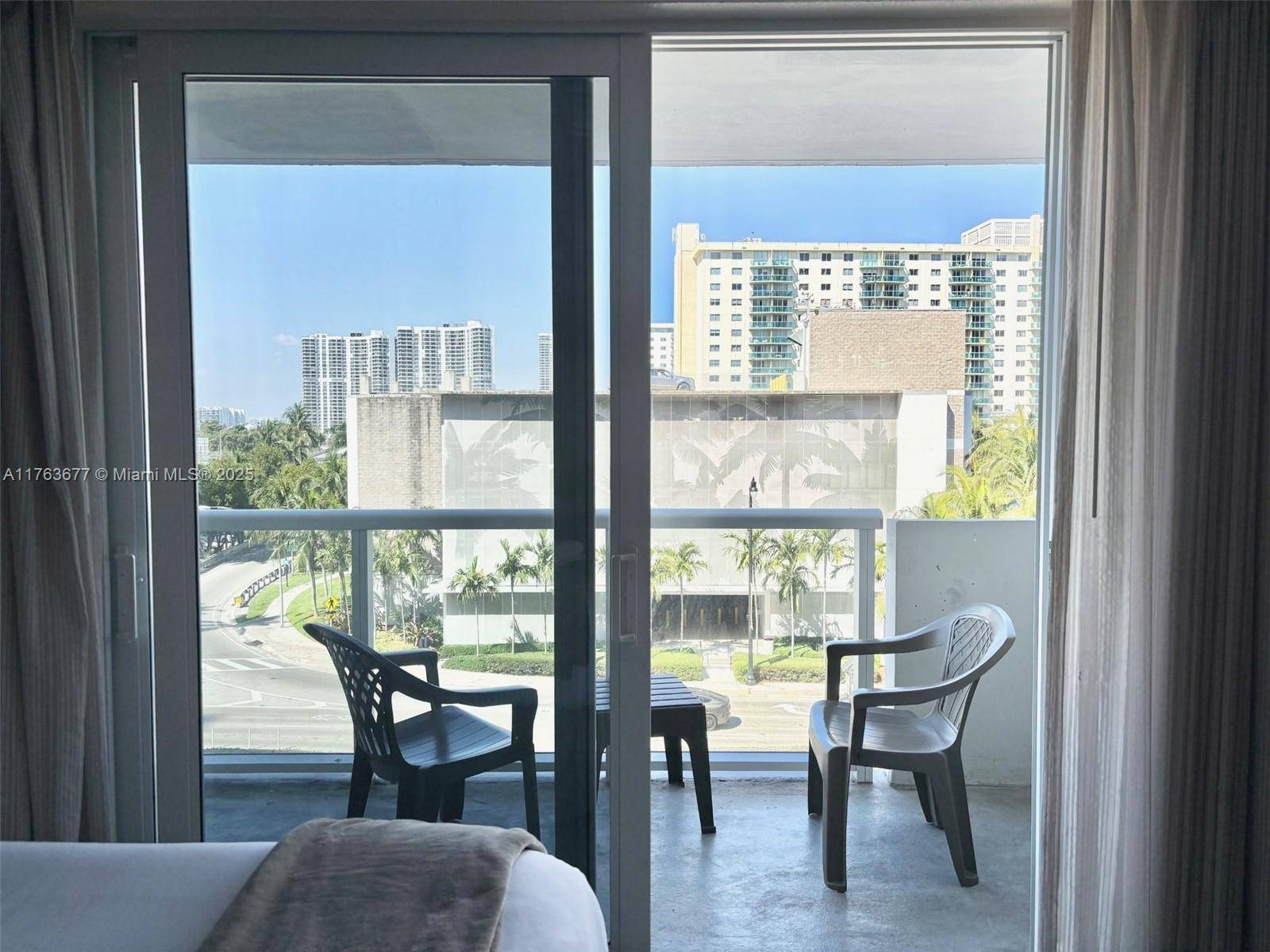 Sunny Isles Beach, FL 33160,19201 Collins Ave #338
