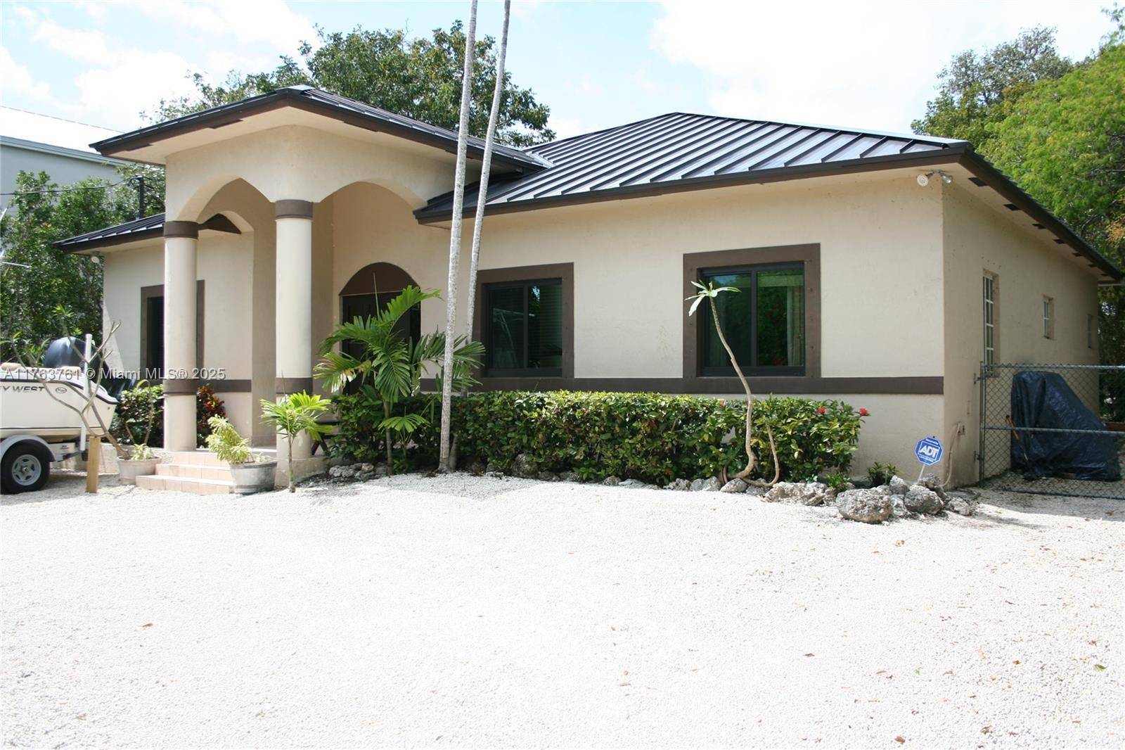 Key Largo, FL 33037,6 Fishermans Trl