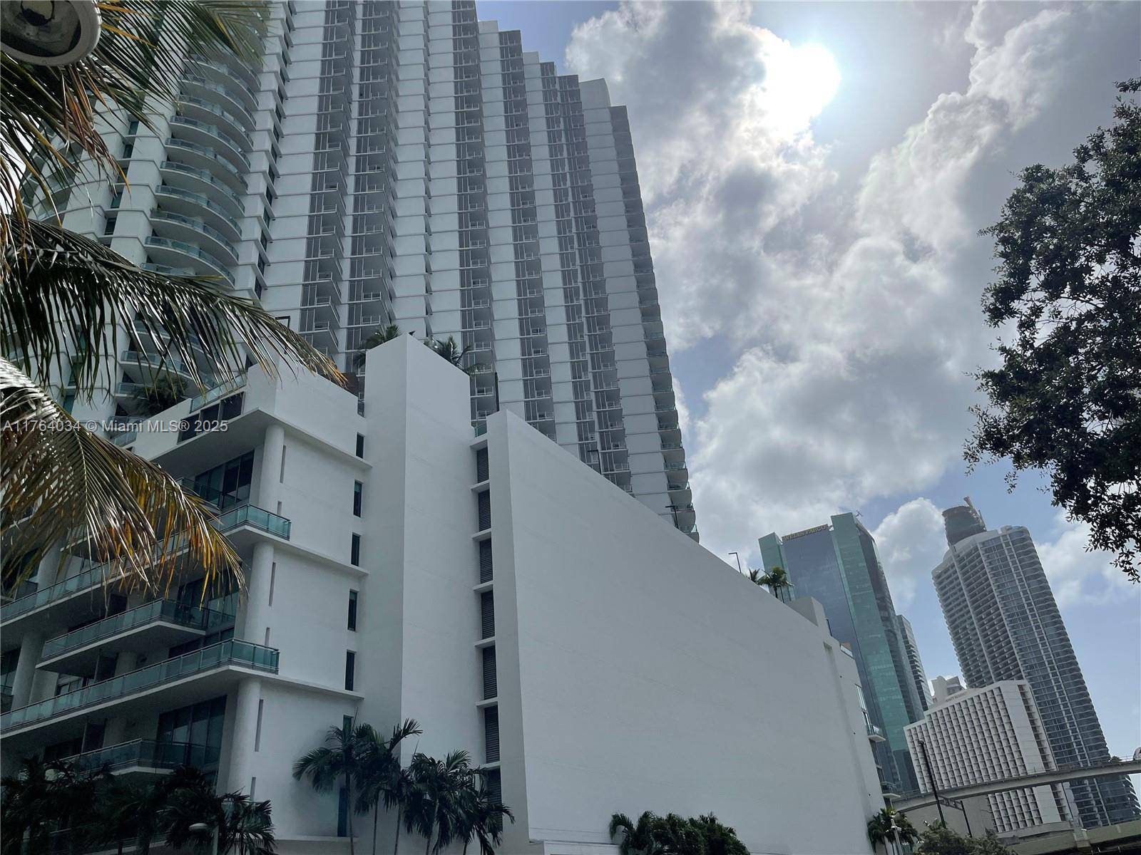 Miami, FL 33130,350 S Miami Ave #2712