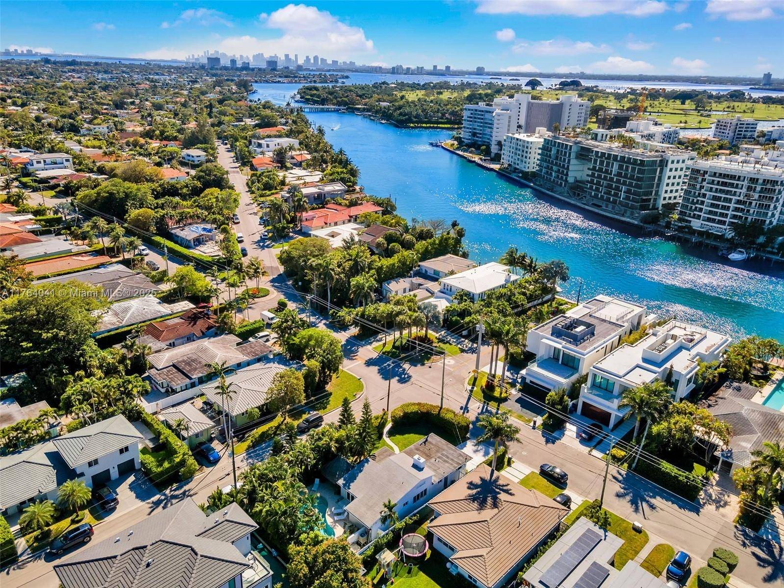 Surfside, FL 33154,625 94th St