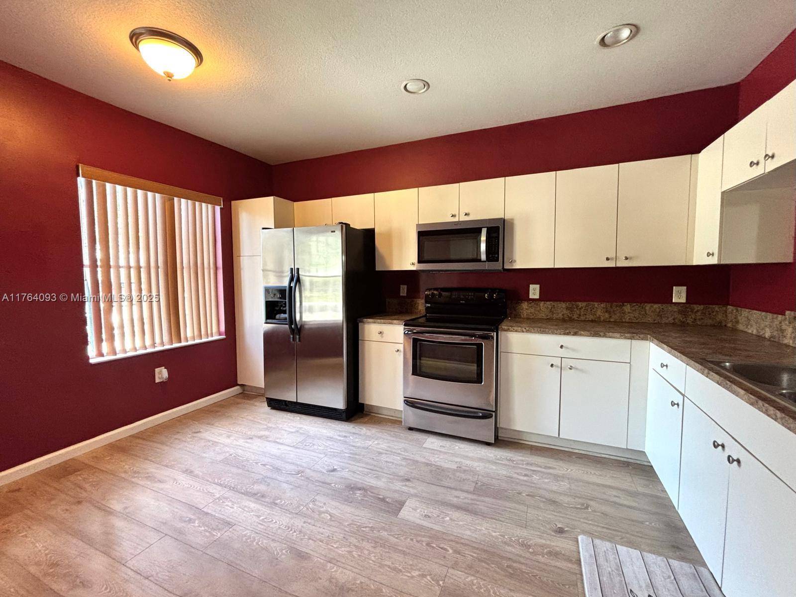 Miramar, FL 33025,8253 SW 29th St #104