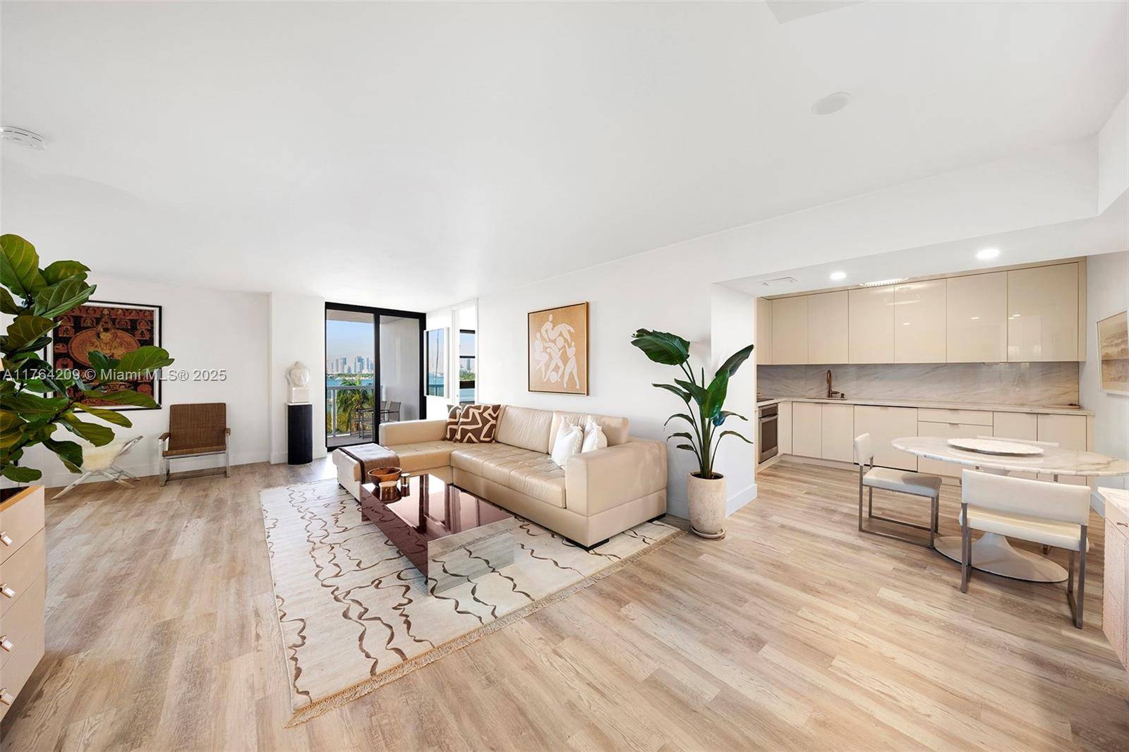 Miami Beach, FL 33139,9 Island Ave #702