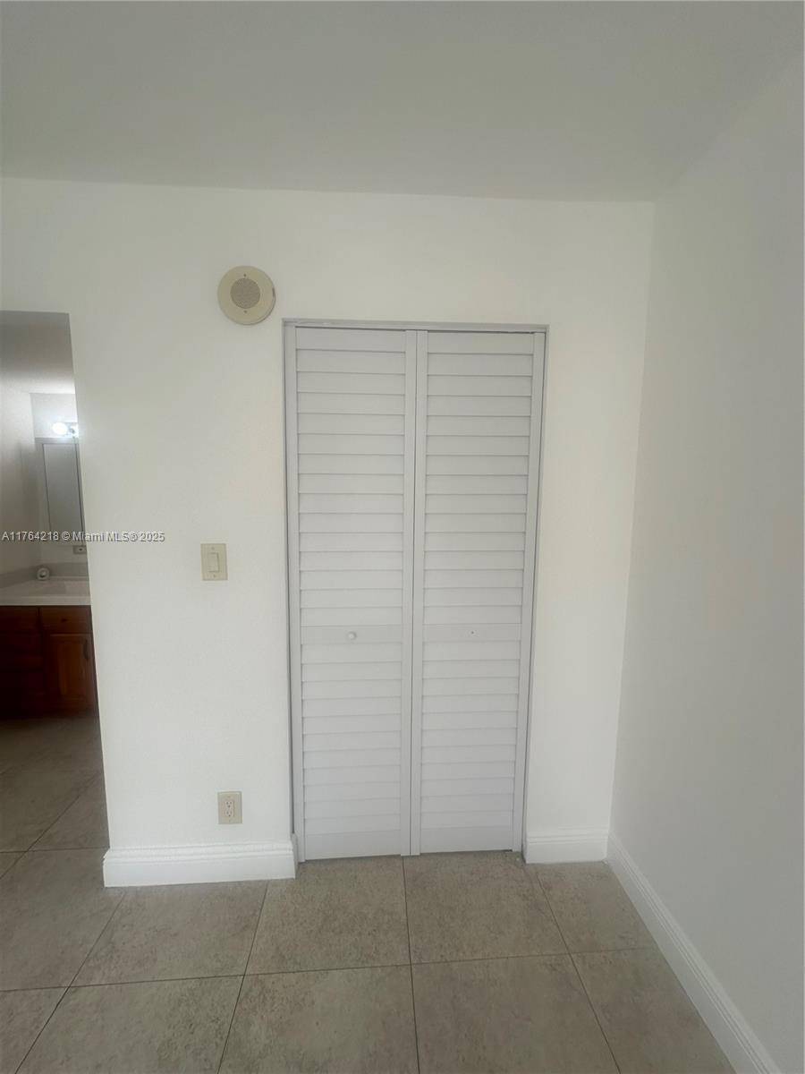 Sunny Isles Beach, FL 33160,Address not disclosed