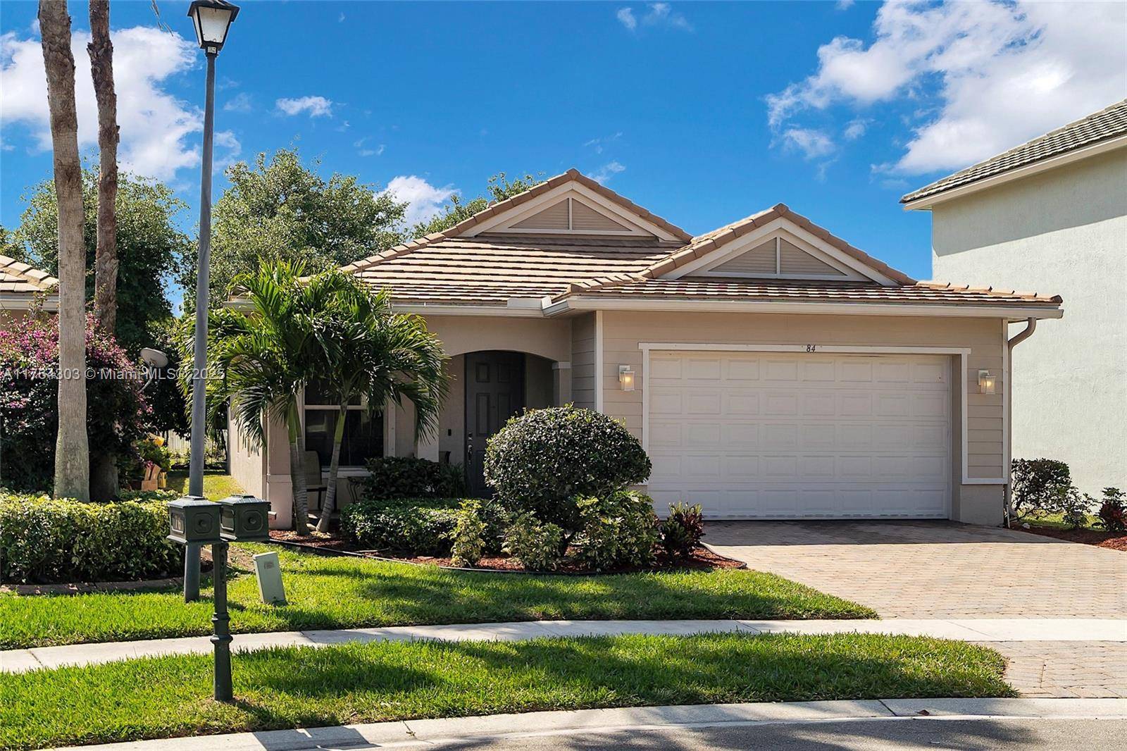 Royal Palm Beach, FL 33411,84 Belle Grove Ln