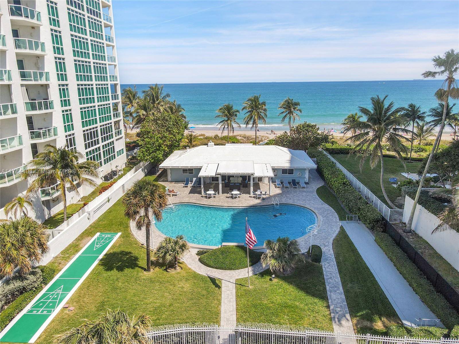 Lauderdale By The Sea, FL 33062,1431 S Ocean Blvd #50