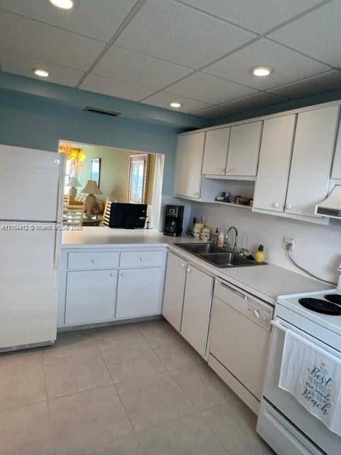 Lauderdale By The Sea, FL 33308,4636 El Mar Dr #602