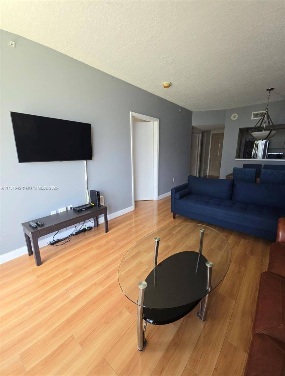 Fort Lauderdale, FL 33308,3020 NE 32nd Ave #709