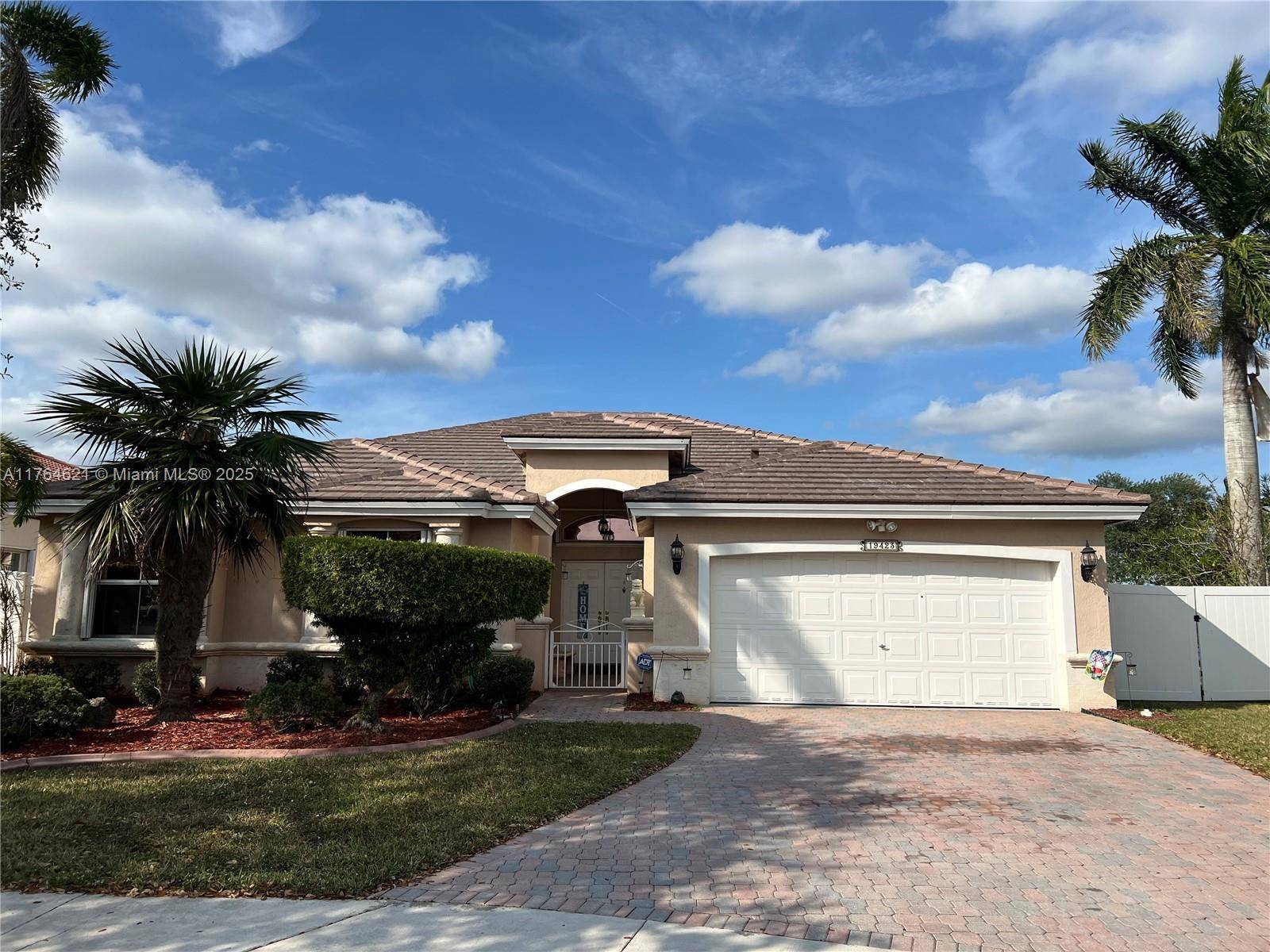Pembroke Pines, FL 33029,19423 NW 23rd Pl