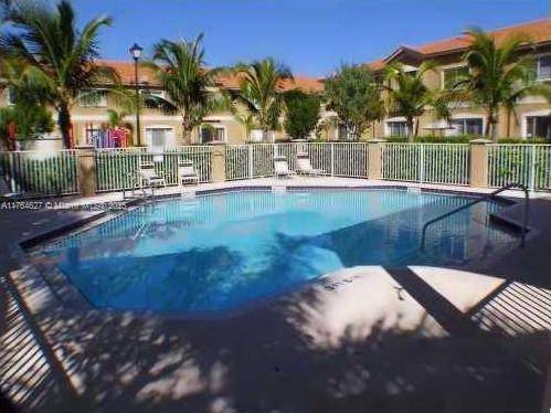 Tamarac, FL 33321,6482 Catalina Ln #6482