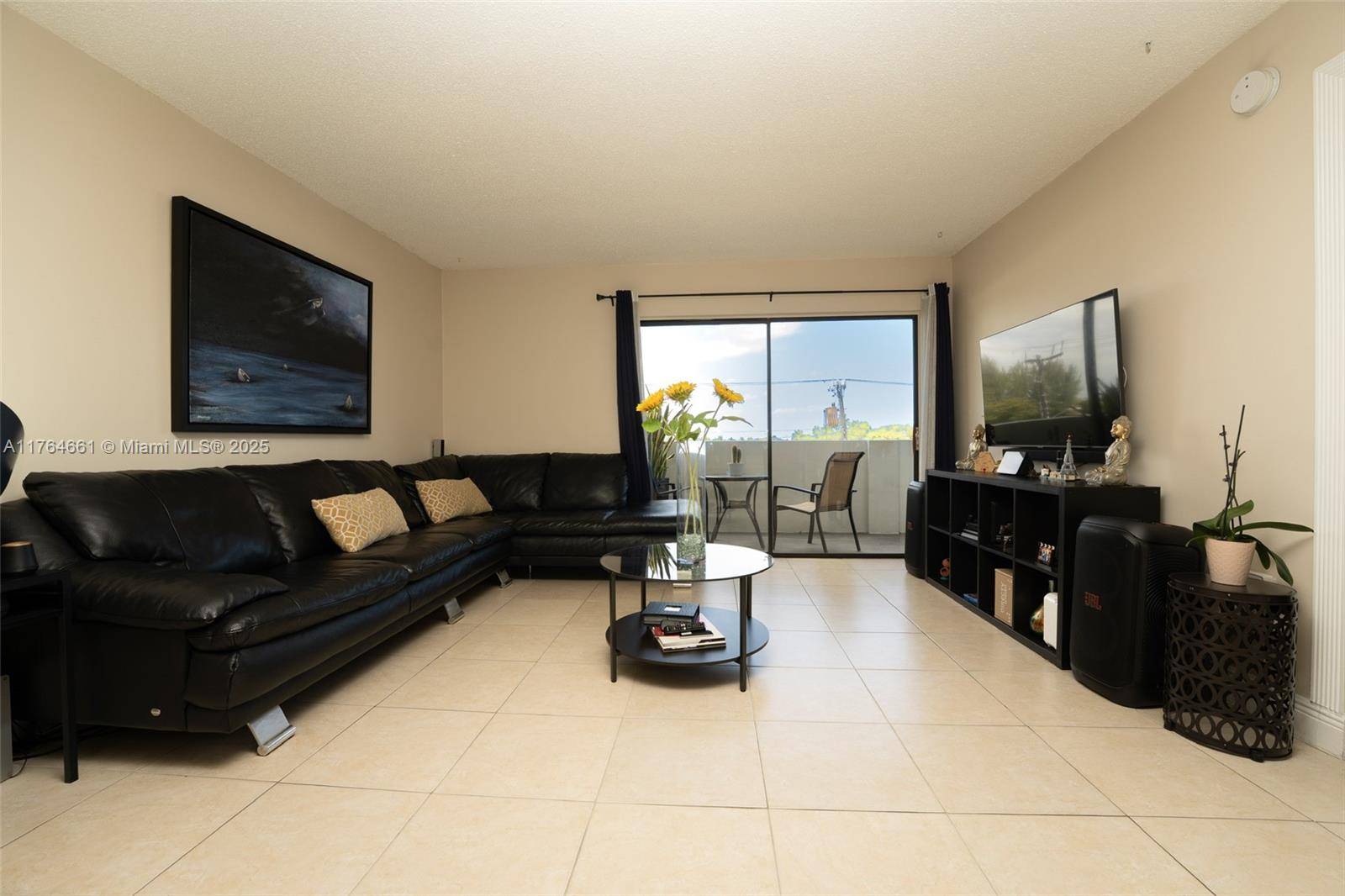 Miami Beach, FL 33141,110 S Shore Dr #4B