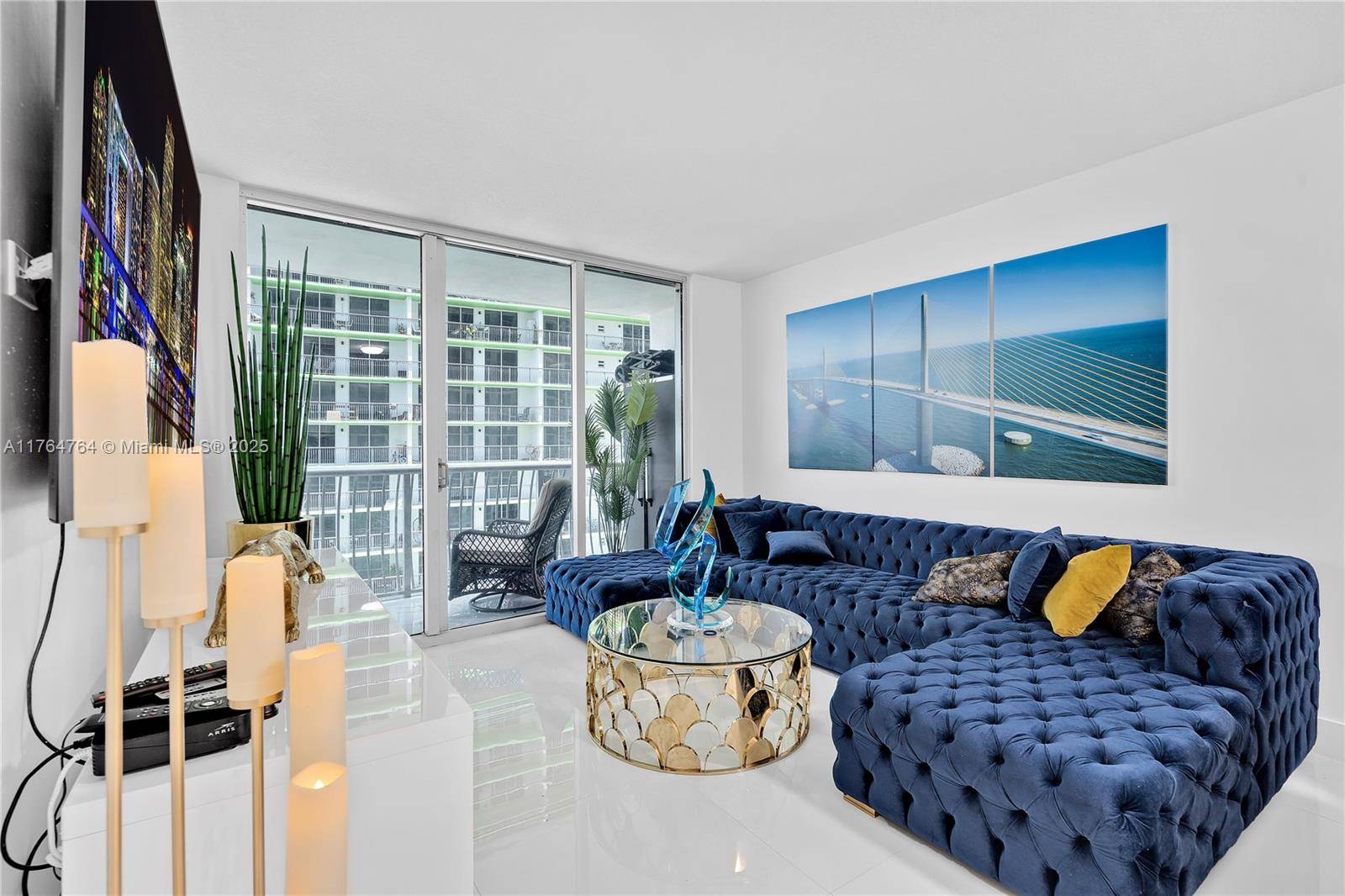 Miami, FL 33132,1750 N Bayshore Dr #1709