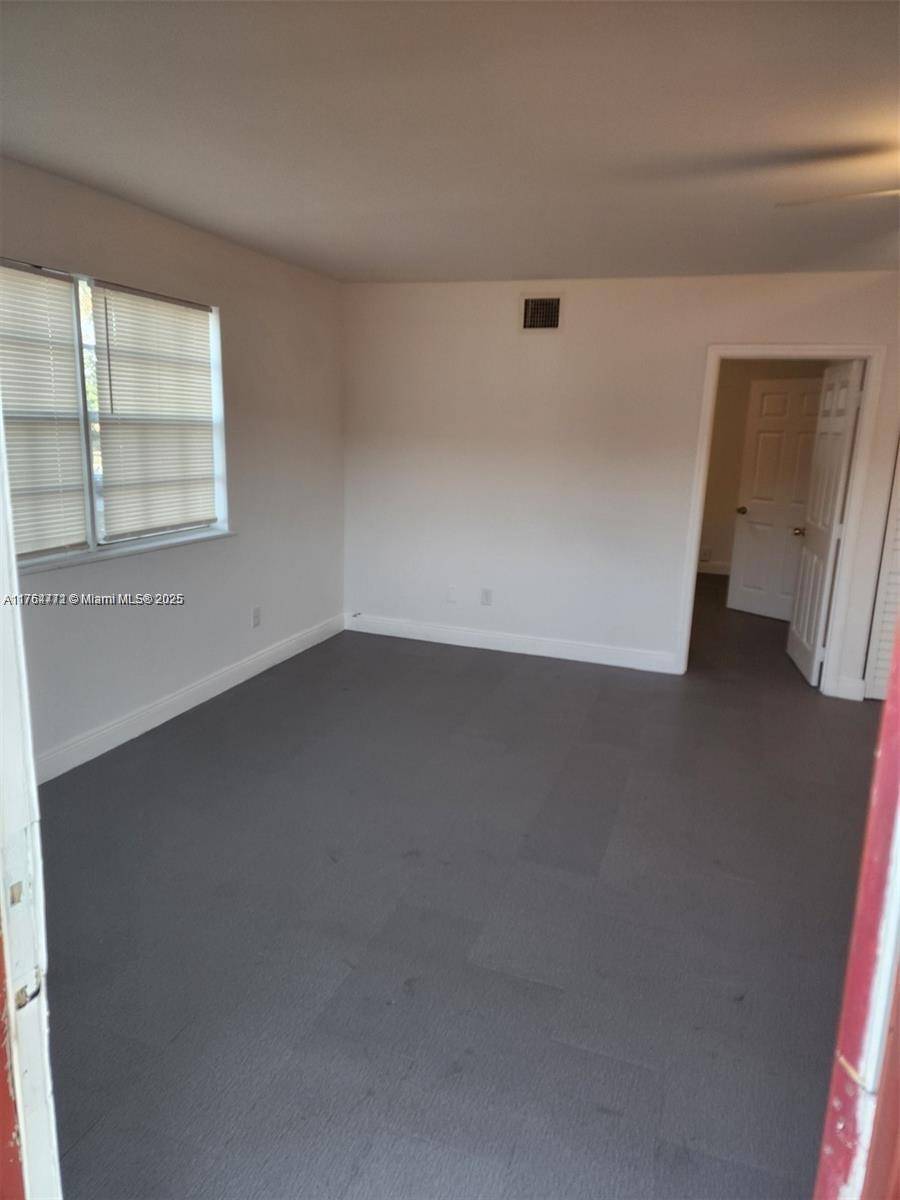 Opa-locka, FL 33054,14240 NW 22nd Ave #3