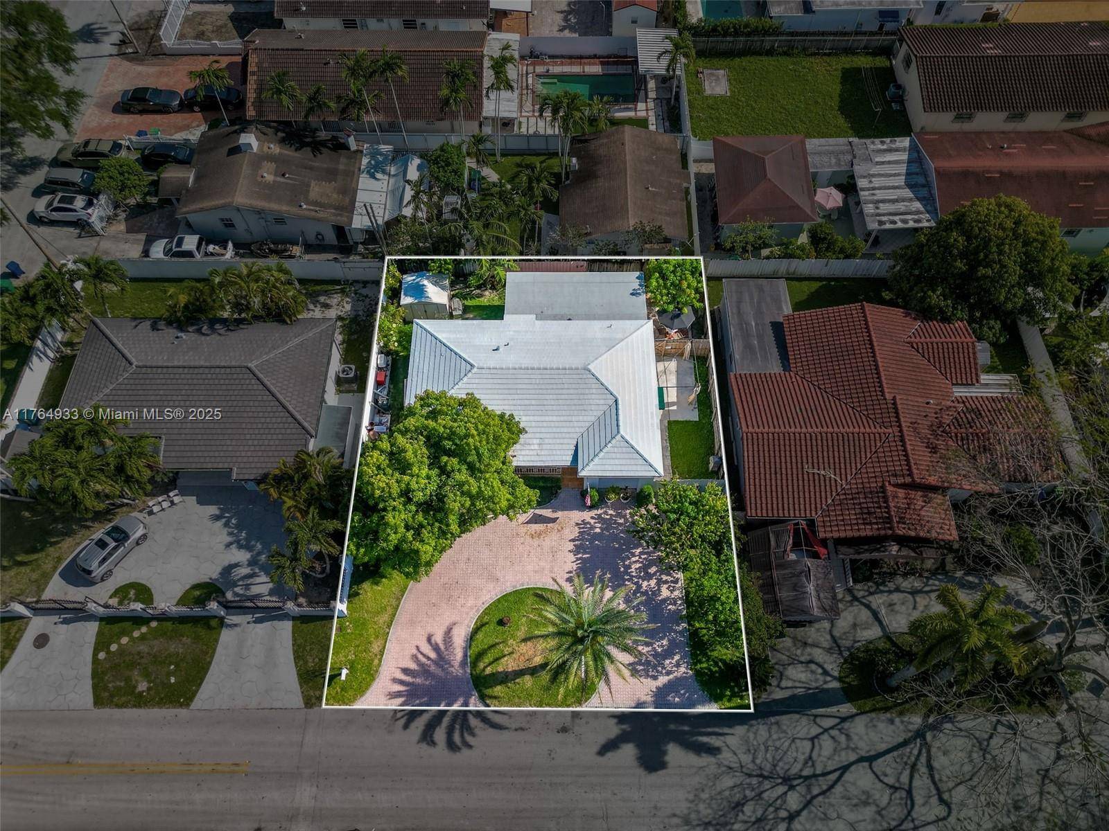 Miami, FL 33155,5810 SW 22nd St