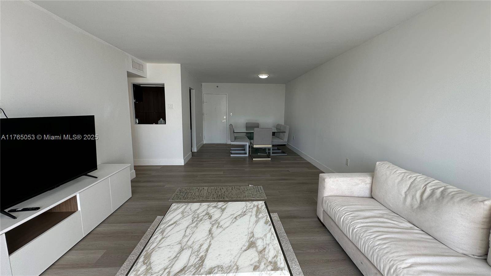 Aventura, FL 33160,2851 NE 183rd St #1109E