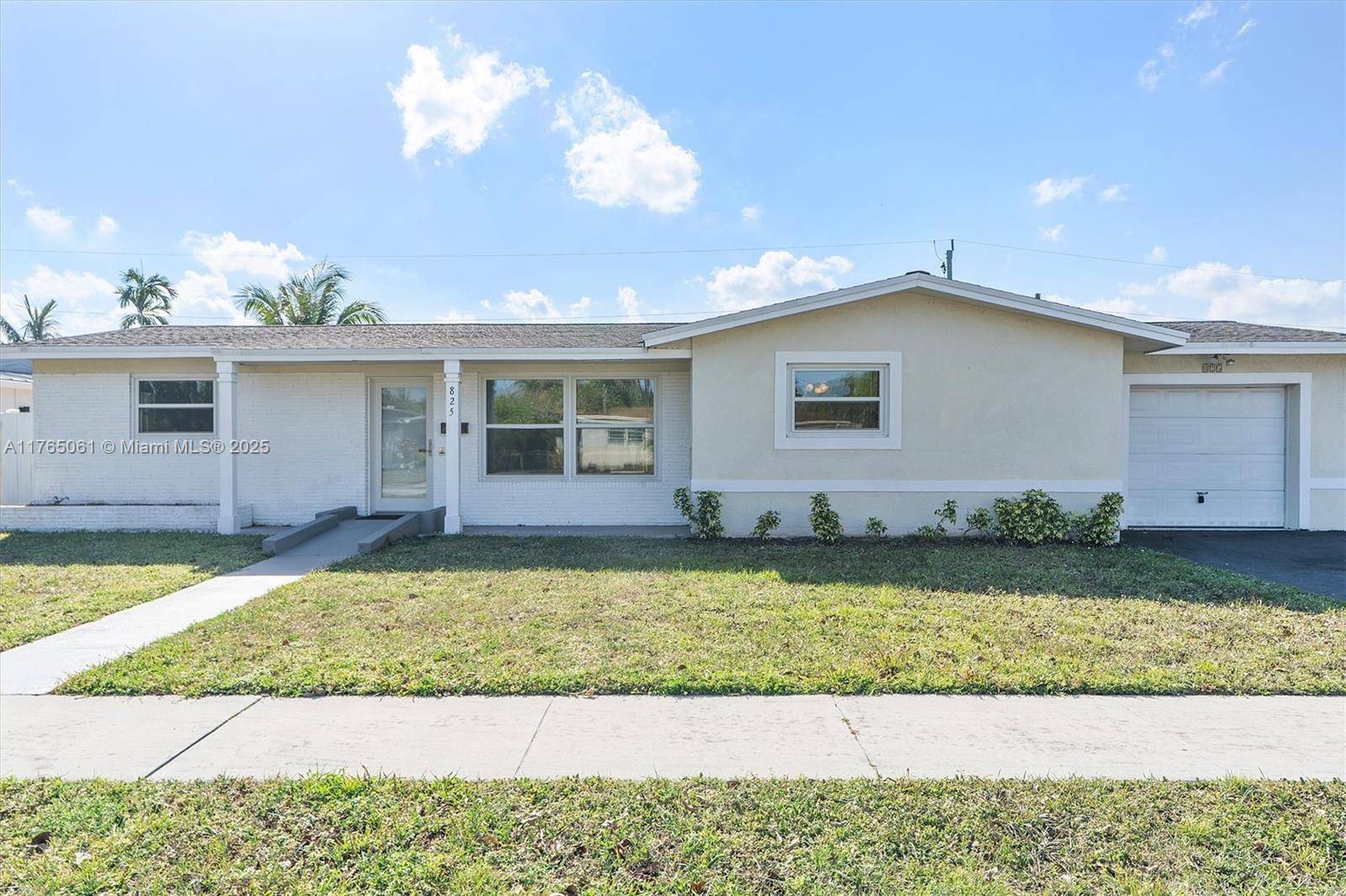Dania Beach, FL 33004,825 NW 8th Ave